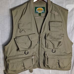 Cabela's fishing vest green sz M